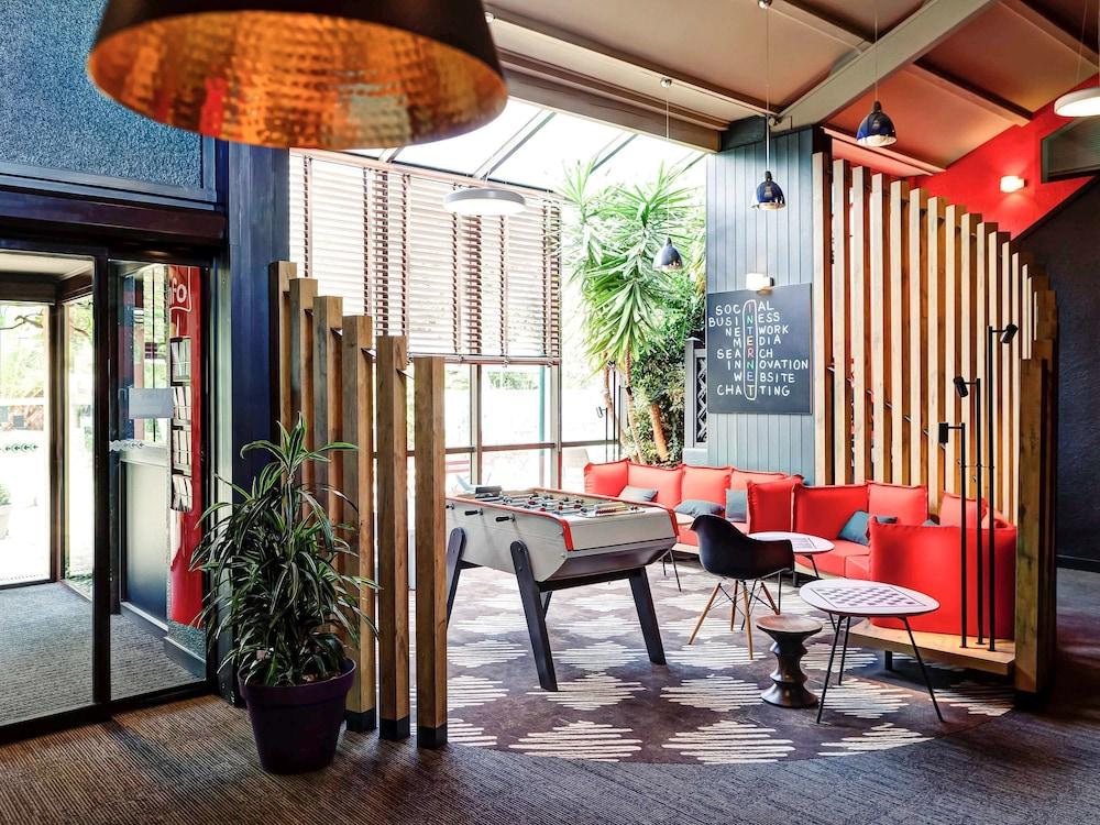 Ibis Lyon Nord Hotel Dardilly Exterior photo