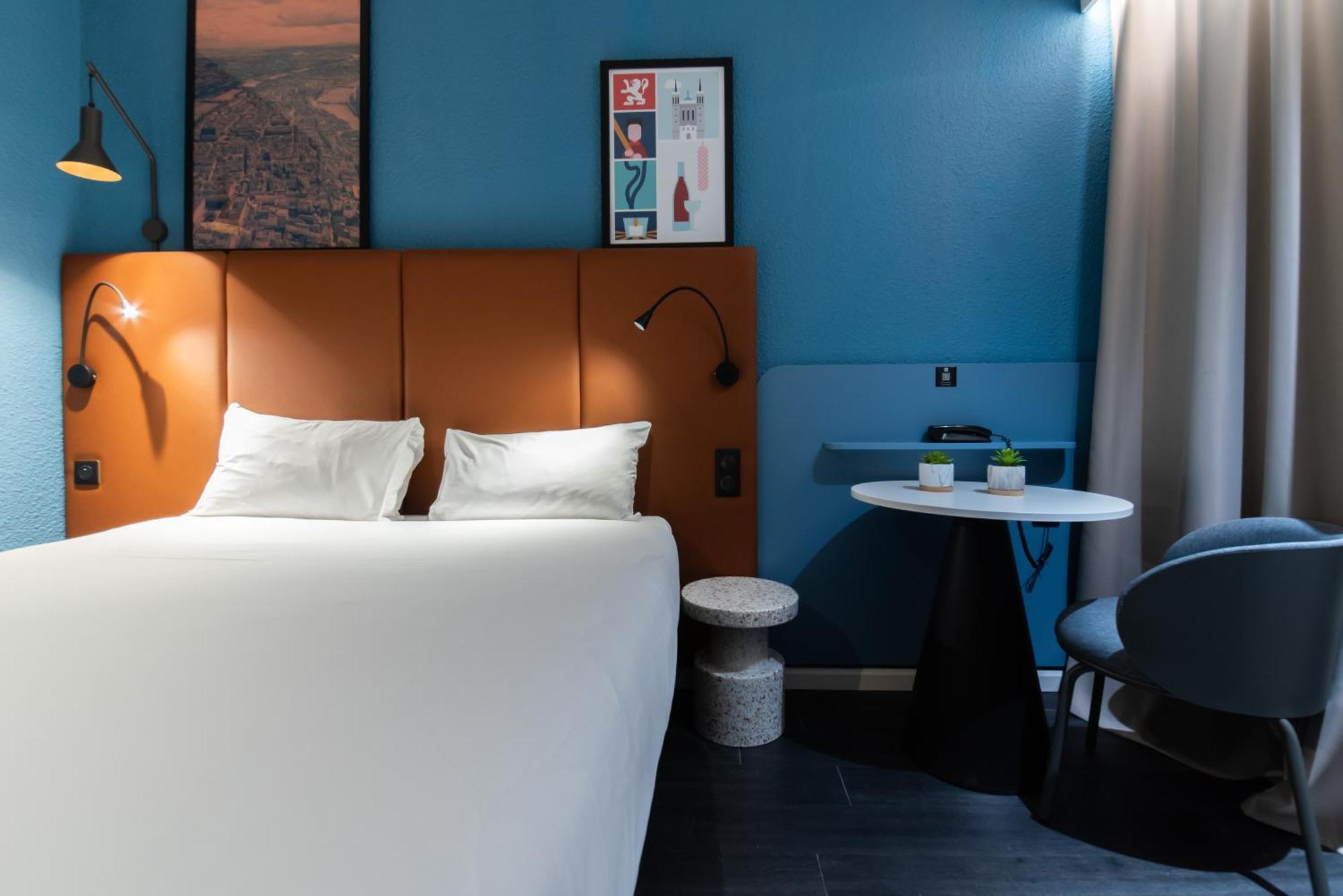 Ibis Lyon Nord Hotel Dardilly Exterior photo